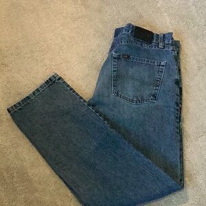 EUC Lee Mens jeans 33 x 32